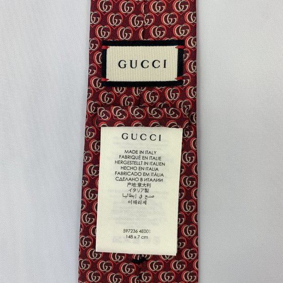 Gucci Silk Twill Love Tie in Red NEW
